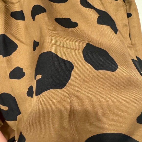 NWT! THEORY Leopard Silk Shorts size Large L